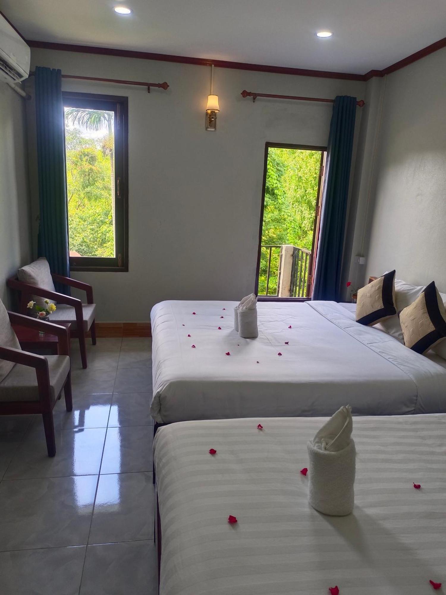 Dok Champa Resort Vang Vieng Dış mekan fotoğraf